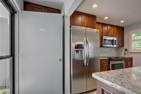 Copropriété à vendre à Venice, Floride: 2 chambres, 90.3 m2 № 2215438 - photo 7