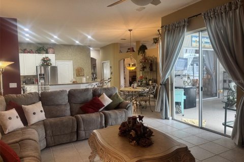 Casa en venta en Orlando, Florida, 4 dormitorios, 242.1 m2 № 1910364 - foto 29
