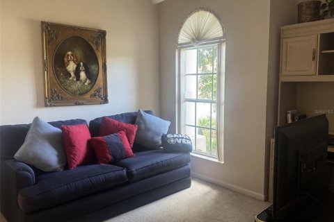 Casa en venta en Orlando, Florida, 4 dormitorios, 242.1 m2 № 1910364 - foto 12