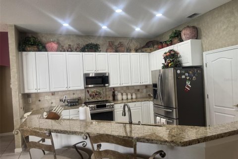 Casa en venta en Orlando, Florida, 4 dormitorios, 242.1 m2 № 1910364 - foto 23