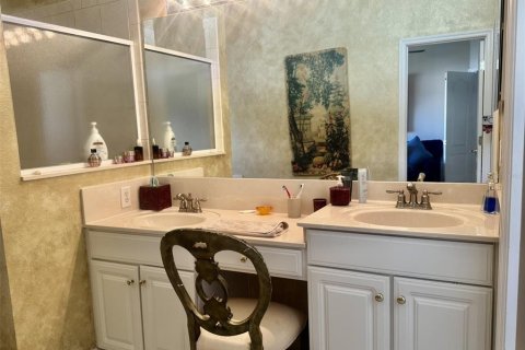 Casa en venta en Orlando, Florida, 4 dormitorios, 242.1 m2 № 1910364 - foto 18