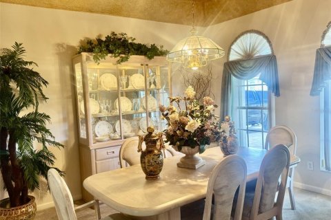 Casa en venta en Orlando, Florida, 4 dormitorios, 242.1 m2 № 1910364 - foto 11