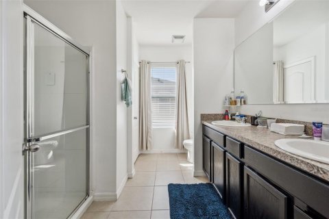 Condo in Orlando, Florida, 3 bedrooms  № 1792241 - photo 15