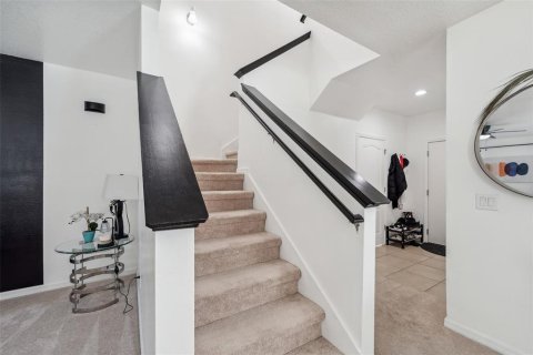 Condo in Orlando, Florida, 3 bedrooms  № 1792241 - photo 12