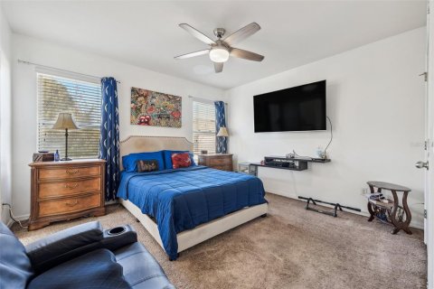 Condo in Orlando, Florida, 3 bedrooms  № 1792241 - photo 13