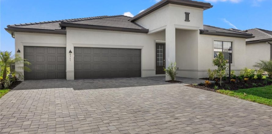 Villa ou maison à LORRAINE LAKES à Lakewood Ranch, Floride 4 chambres, 260.13 m2 № 1249927