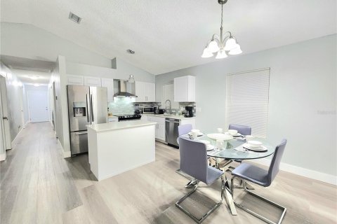 Купить виллу или дом в Орландо, Флорида 5 комнат, 106.47м2, № 1678279 - фото 14