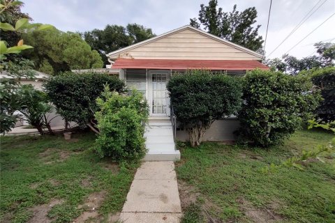 Casa en venta en Mount Dora, Florida, 3 dormitorios, 257.53 m2 № 1910948 - foto 7