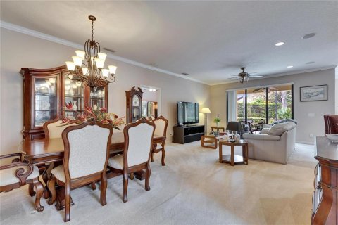 Villa ou maison à vendre à Apollo Beach, Floride: 2 chambres, 179.58 m2 № 1569325 - photo 5
