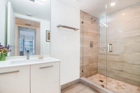 Снять в аренду кондоминиум в Майами, Флорида 2 спальни, 92.62м2, № 1976483 - фото 7