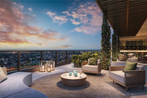 Condo in Hollywood, Florida, 1 bedroom № 1895353 - photo 15