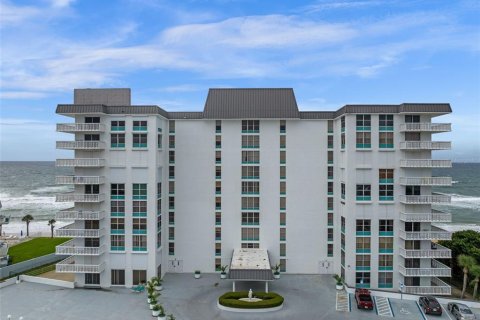 Купить кондоминиум в Ормонд-Бич, Флорида 7 комнат, 113.99м2, № 1907482 - фото 1