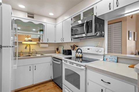 Купить кондоминиум в Ормонд-Бич, Флорида 7 комнат, 113.99м2, № 1907482 - фото 9