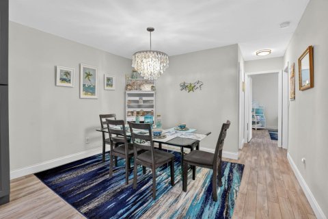 Condo in Boca Raton, Florida, 2 bedrooms  № 2190979 - photo 13