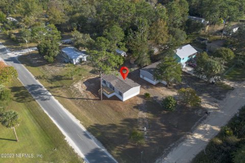 House in Satsuma, Florida 3 bedrooms, 117.43 sq.m. № 834619 - photo 1