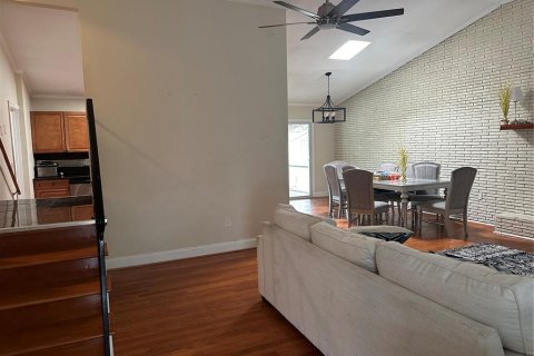 Casa en venta en Orlando, Florida, 4 dormitorios, 143.81 m2 № 1314035 - foto 19