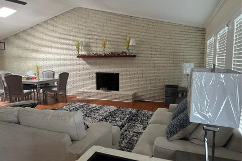 Casa en venta en Orlando, Florida, 4 dormitorios, 143.81 m2 № 1314035 - foto 3