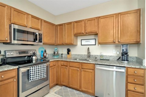Townhouse in Wesley Chapel, Florida 3 bedrooms, 116.5 sq.m. № 1725555 - photo 10