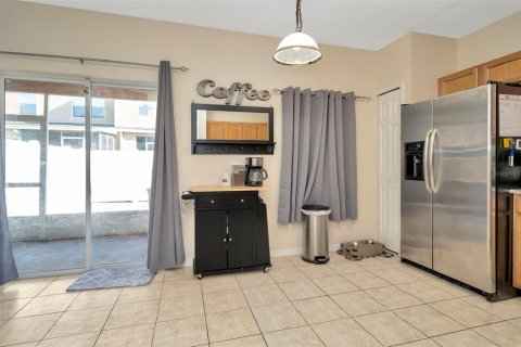Townhouse in Wesley Chapel, Florida 3 bedrooms, 116.5 sq.m. № 1725555 - photo 8