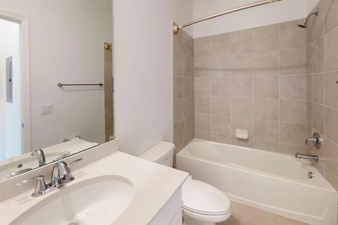 Copropriété à louer à Punta Gorda, Floride: 2 chambres, 111.3 m2 № 2403278 - photo 4