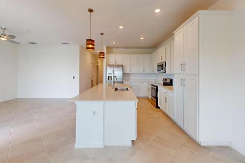 Copropriété à louer à Punta Gorda, Floride: 2 chambres, 111.3 m2 № 2403278 - photo 6
