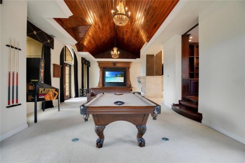 House in Windermere, Florida 4 bedrooms, 712.47 sq.m. № 2284065 - photo 10