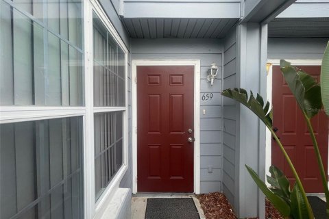 Townhouse in Davenport, Florida 3 bedrooms, 139.35 sq.m. № 1903427 - photo 3