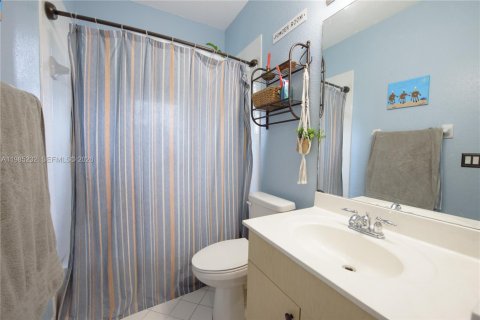 Casa en venta en Homestead, Florida, 4 dormitorios, 165.27 m2 № 2047537 - foto 20