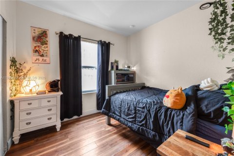 Casa en venta en Homestead, Florida, 4 dormitorios, 165.27 m2 № 2047537 - foto 17