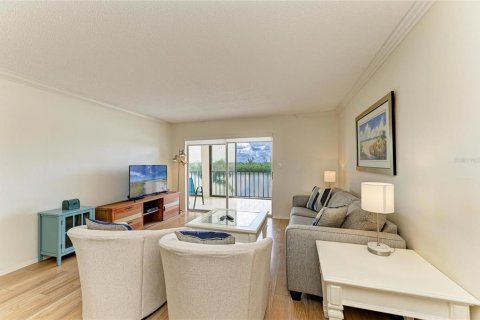 Condominio en alquiler en Sarasota, Florida, 2 dormitorios, 95.6 m2 № 1916485 - foto 13