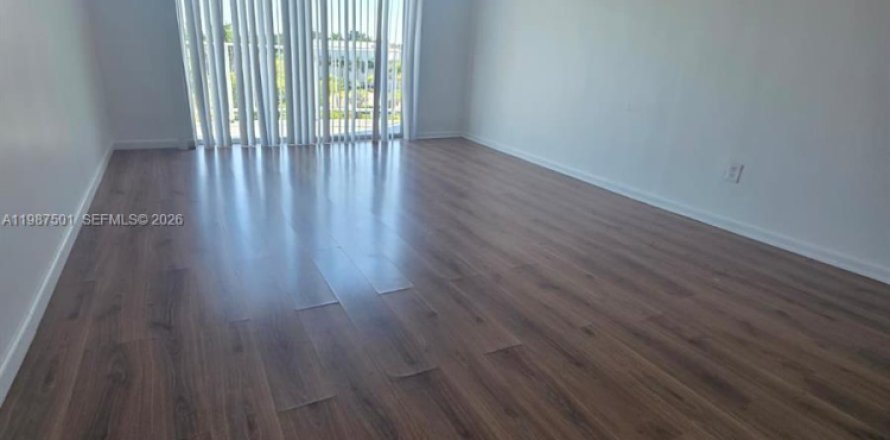 Condo à Miami, Floride, 2 chambres № 2051539