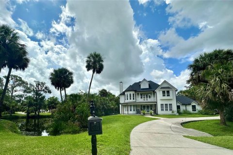 Casa en venta en Sarasota, Florida, 3 dormitorios, 220.74 m2 № 2195688 - foto 2