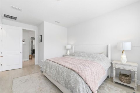 Villa ou maison à louer à Wesley Chapel, Floride: 4 chambres, 218.97 m2 № 2166624 - photo 18