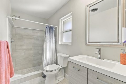 Villa ou maison à vendre à Englewood, Floride: 3 chambres, 145.48 m2 № 2437399 - photo 18