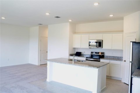 Casa en venta en Haines City, Florida, 4 dormitorios, 170.57 m2 № 1899350 - foto 10