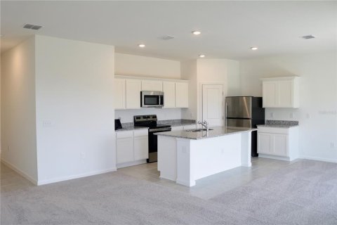 Casa en venta en Haines City, Florida, 4 dormitorios, 170.57 m2 № 1899350 - foto 13