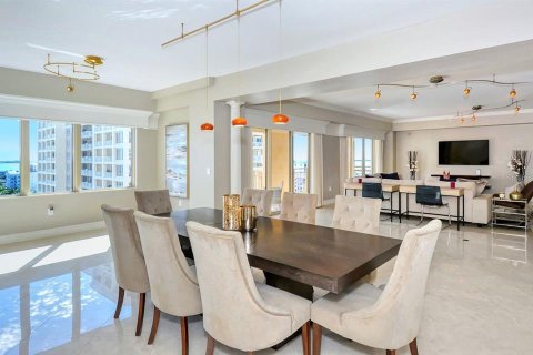 Appartement à louer à Sarasota, Floride: 3 chambres, 330.08 m2 № 1440919 - photo 23
