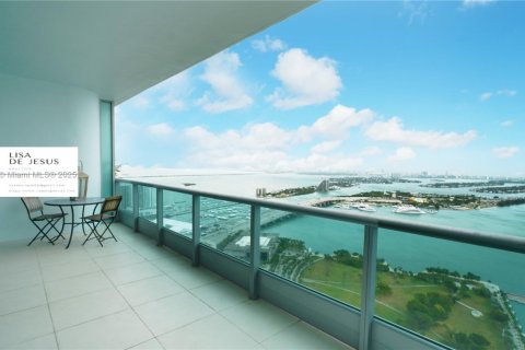 Condominio en venta en Miami, Florida, 1 dormitorio, 87.14 m2 № 1932615 - foto 2