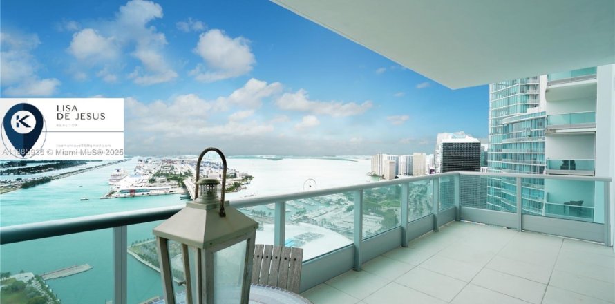 Condominio en Miami, Florida, 1 dormitorio № 1932615
