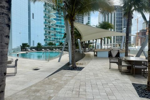 Condominio en venta en Miami, Florida, 1 dormitorio, 87.14 m2 № 1932615 - foto 13