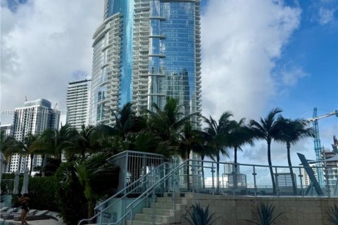 Condominio en venta en Miami, Florida, 1 dormitorio, 87.14 m2 № 1932615 - foto 6