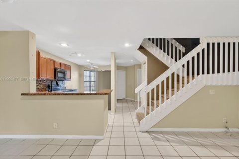 Adosado en venta en Tamarac, Florida, 3 dormitorios, 135.08 m2 № 2006428 - foto 9