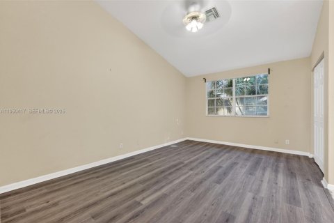 Adosado en venta en Tamarac, Florida, 3 dormitorios, 135.08 m2 № 2006428 - foto 25