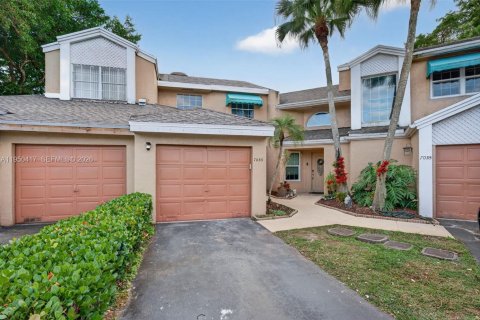 Adosado en venta en Tamarac, Florida, 3 dormitorios, 135.08 m2 № 2006428 - foto 2
