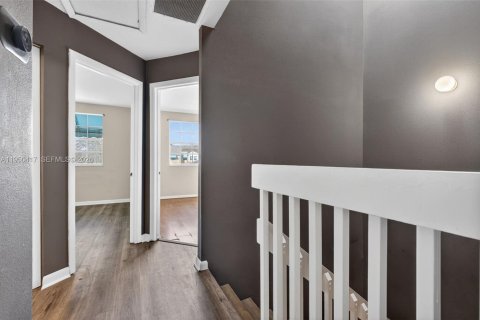 Adosado en venta en Tamarac, Florida, 3 dormitorios, 135.08 m2 № 2006428 - foto 24