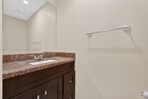 Adosado en venta en Tamarac, Florida, 3 dormitorios, 135.08 m2 № 2006428 - foto 22
