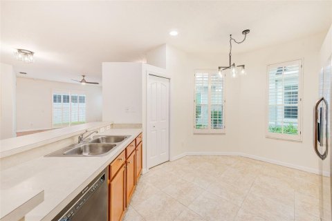 Villa ou maison à vendre à Tampa, Floride: 2 chambres, 137.87 m2 № 1898479 - photo 18