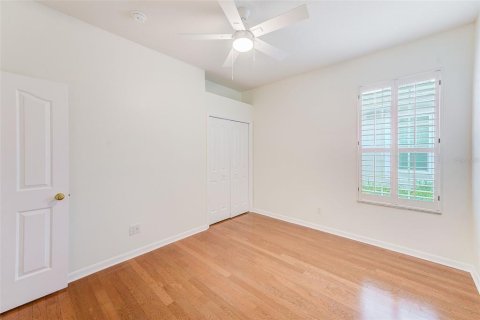 Villa ou maison à vendre à Tampa, Floride: 2 chambres, 137.87 m2 № 1898479 - photo 26
