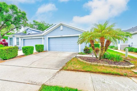 Villa ou maison à vendre à Tampa, Floride: 2 chambres, 137.87 m2 № 1898479 - photo 2