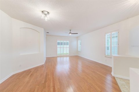 Villa ou maison à vendre à Tampa, Floride: 2 chambres, 137.87 m2 № 1898479 - photo 9